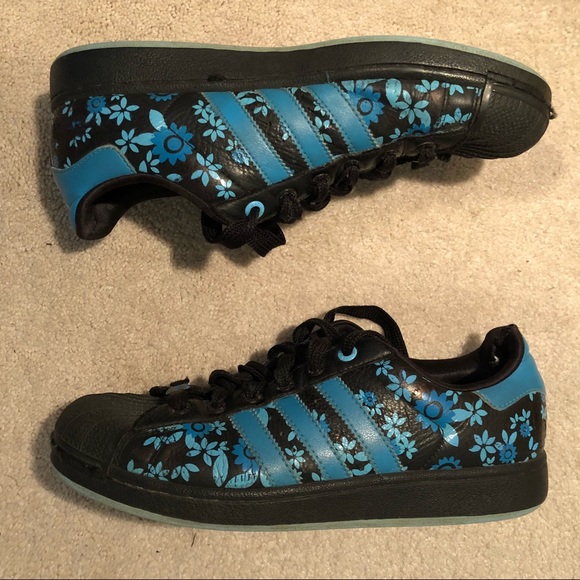 adidas superstar floral stripes